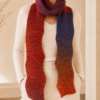 ALMA handgestrickter Schal mit Farbverlauf in Rot Rost und Blau